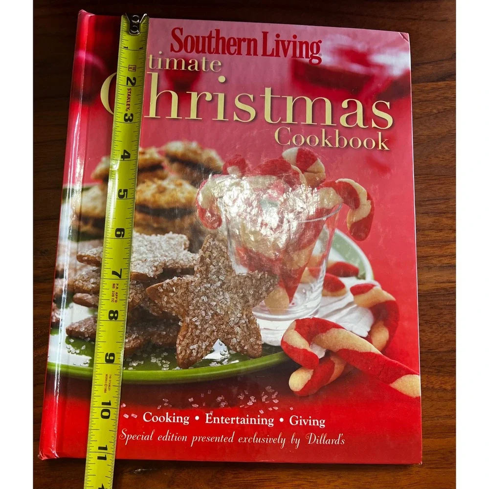Southern Living Ultimate Christmas Cookbook Special Edition‎ Dillard's